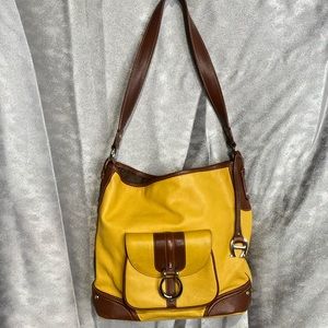 Vintage Etienne Aigner Handbag🤑